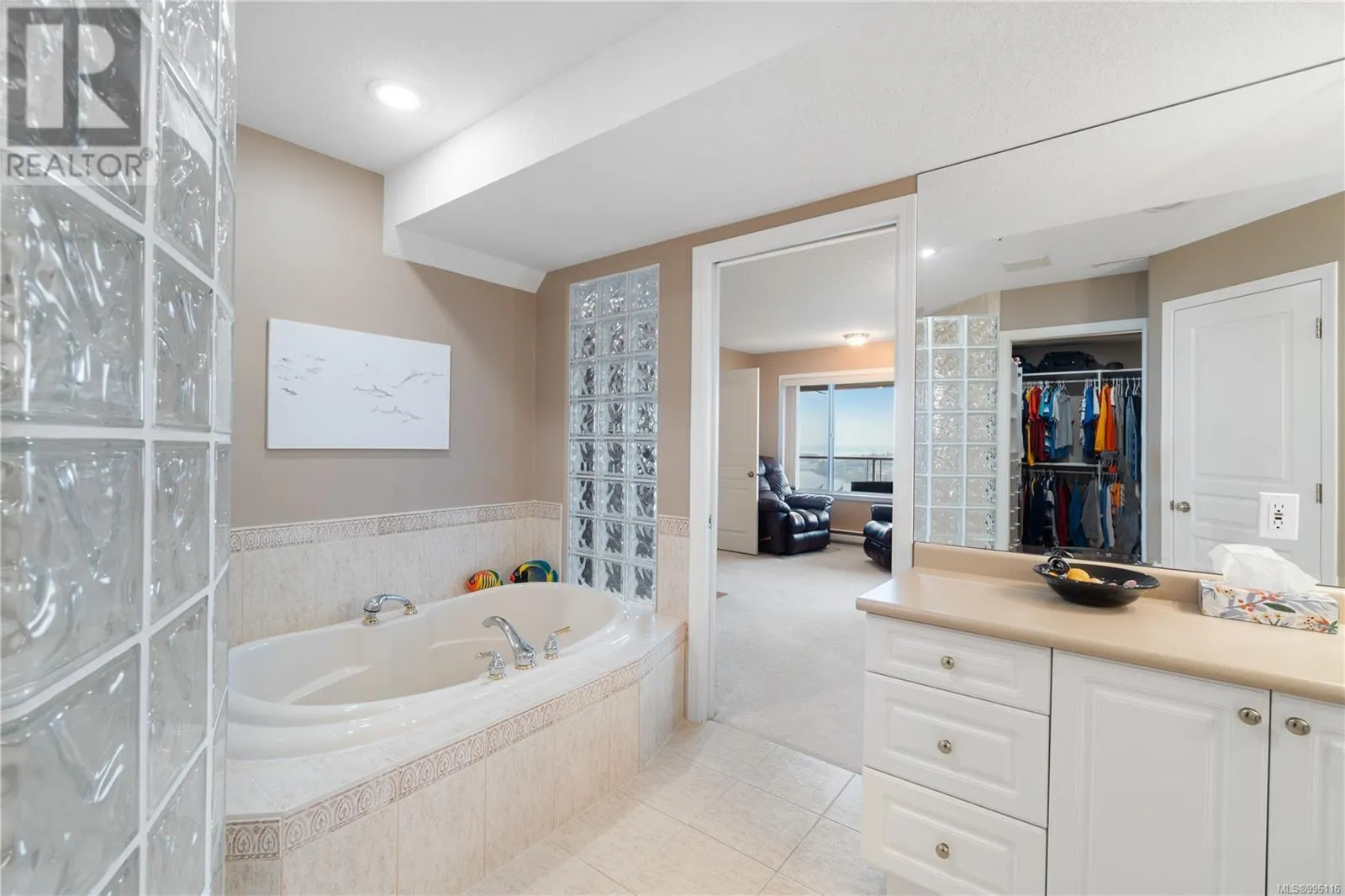 3264 Stoney Ridge