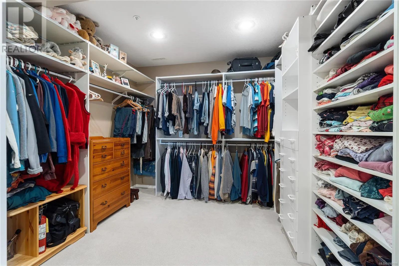 3264 Stoney Ridge