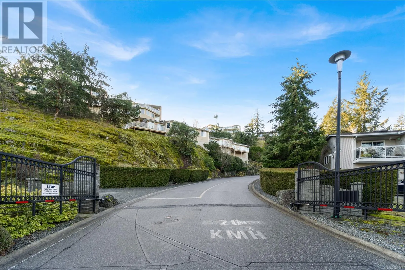 3264 Stoney Ridge