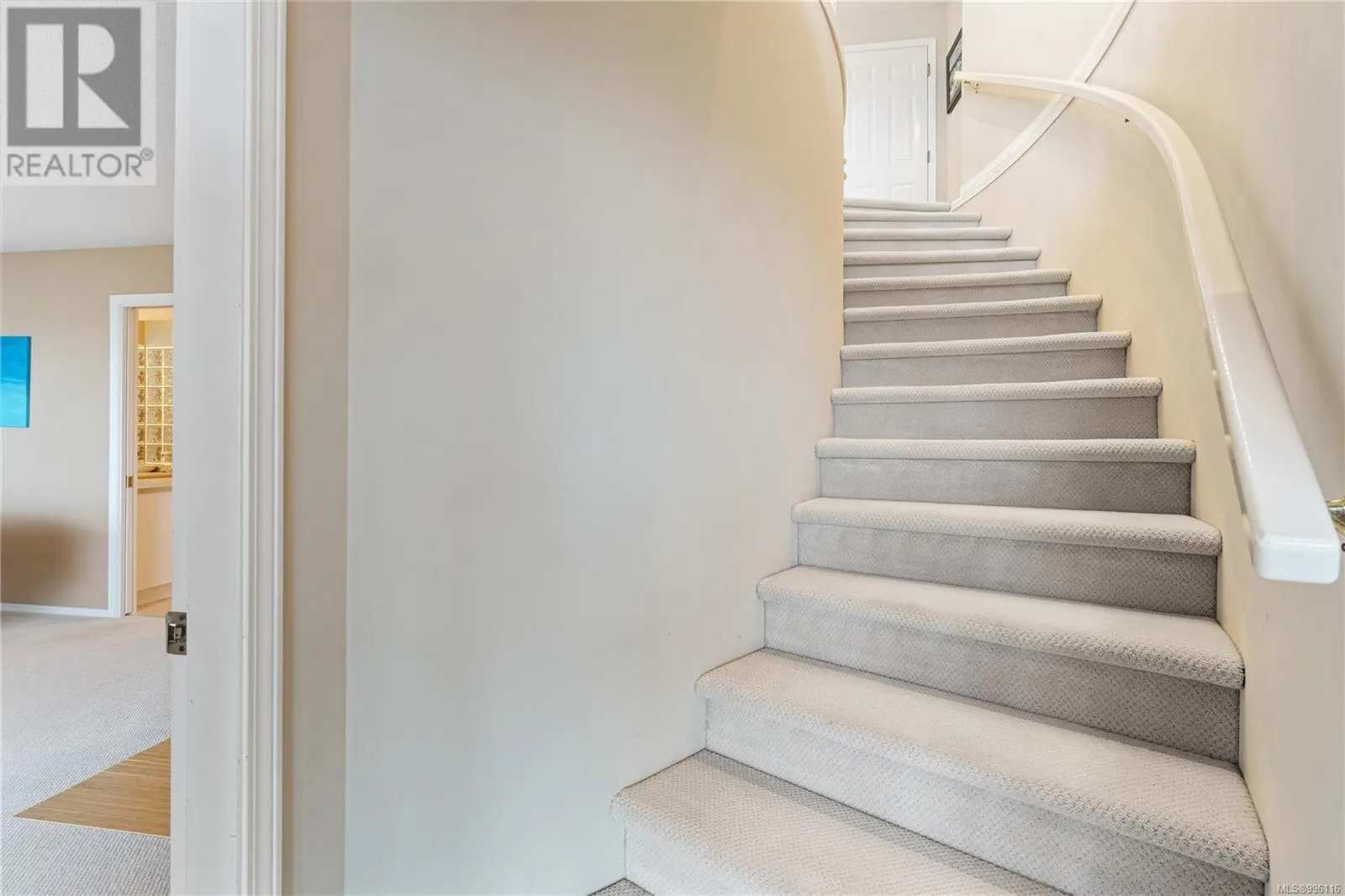 3264 Stoney Ridge
