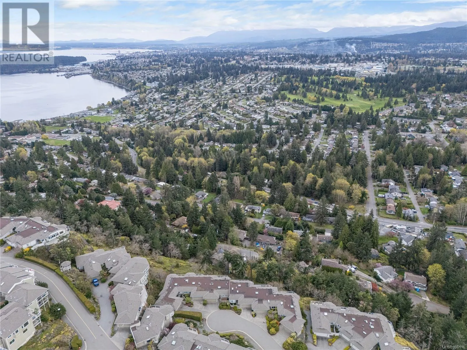3264 Stoney Ridge