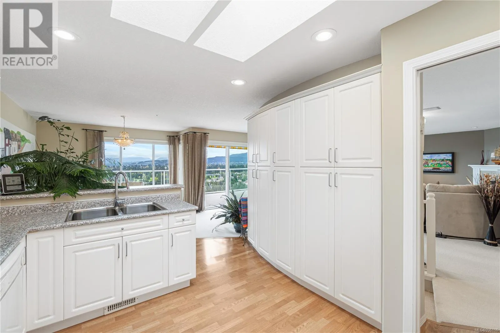 3264 Stoney Ridge