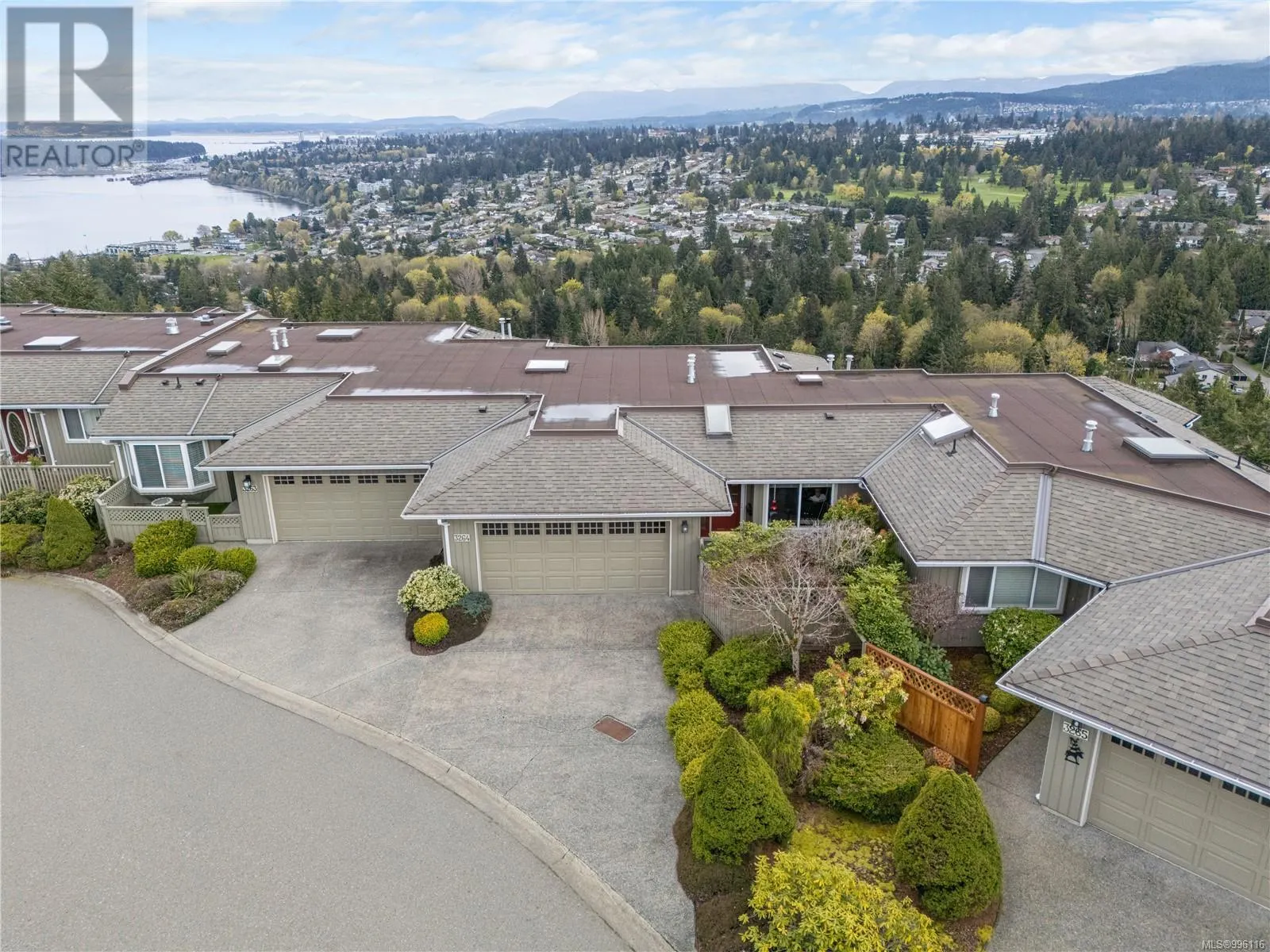3264 Stoney Ridge