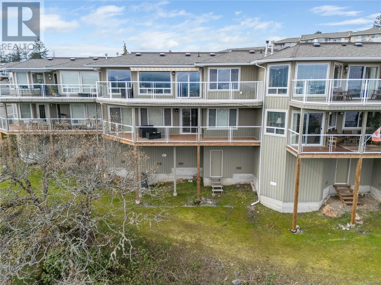 3264 Stoney Ridge