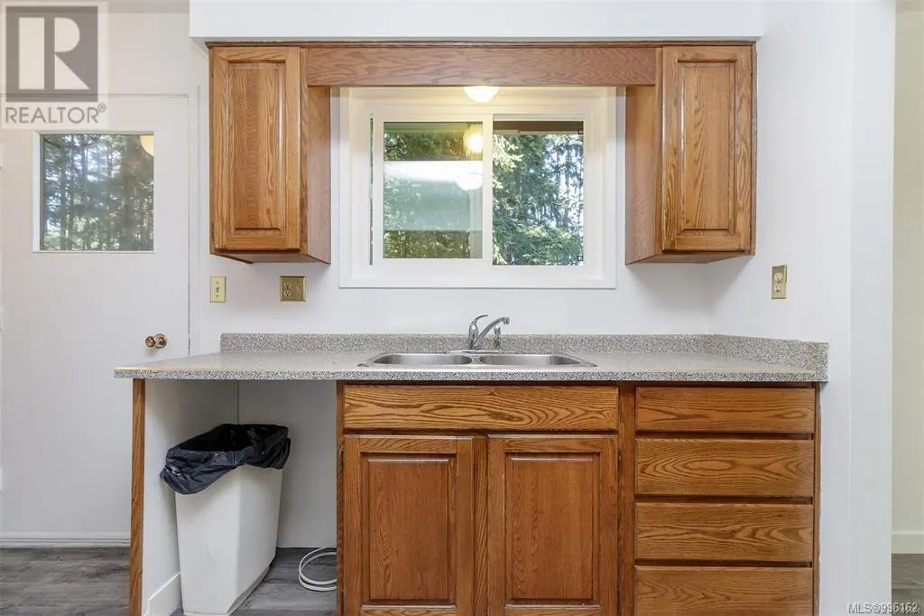 5508 Godfrey Rd SE