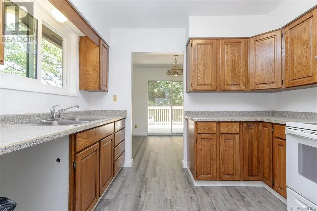 5508 Godfrey Rd SE