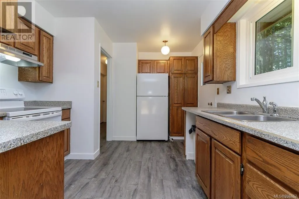 5508 Godfrey Rd SE