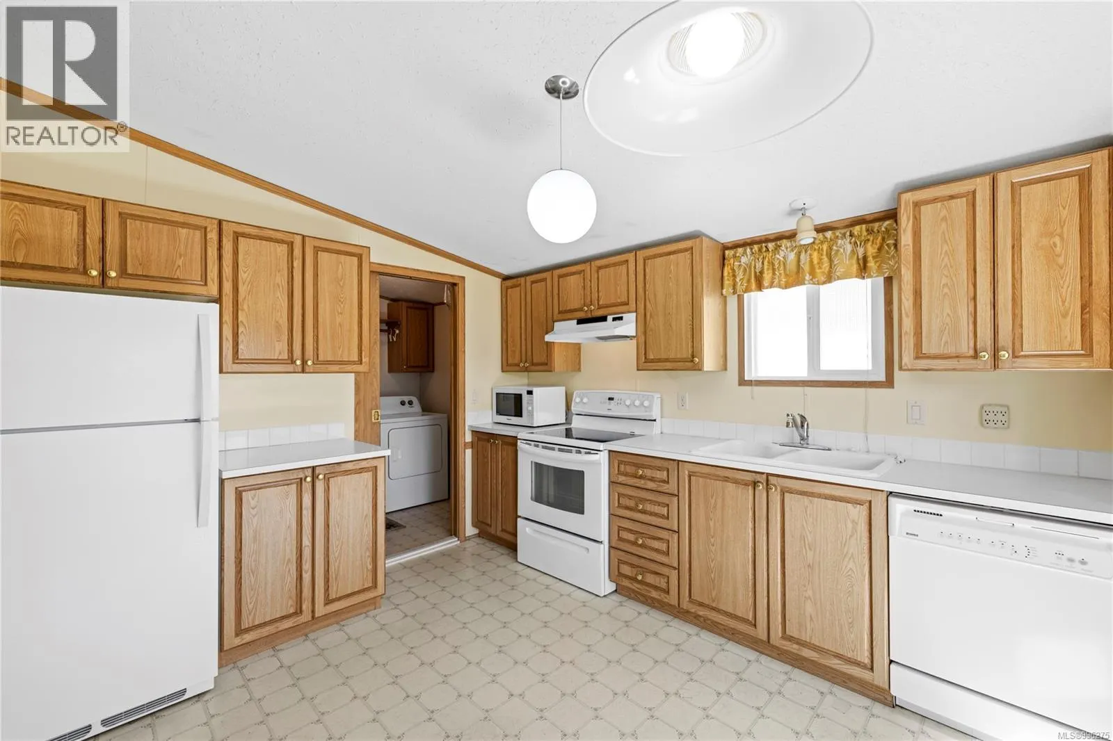 1085 Morrell Cir
