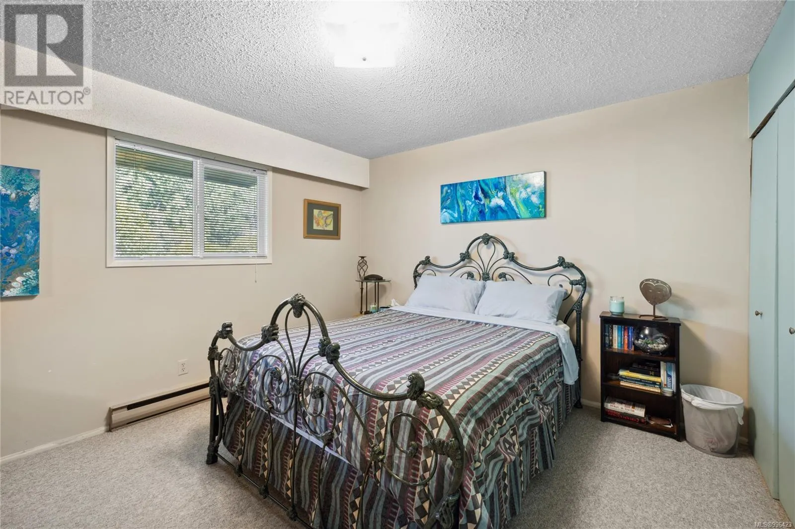 658 Martindale Rd