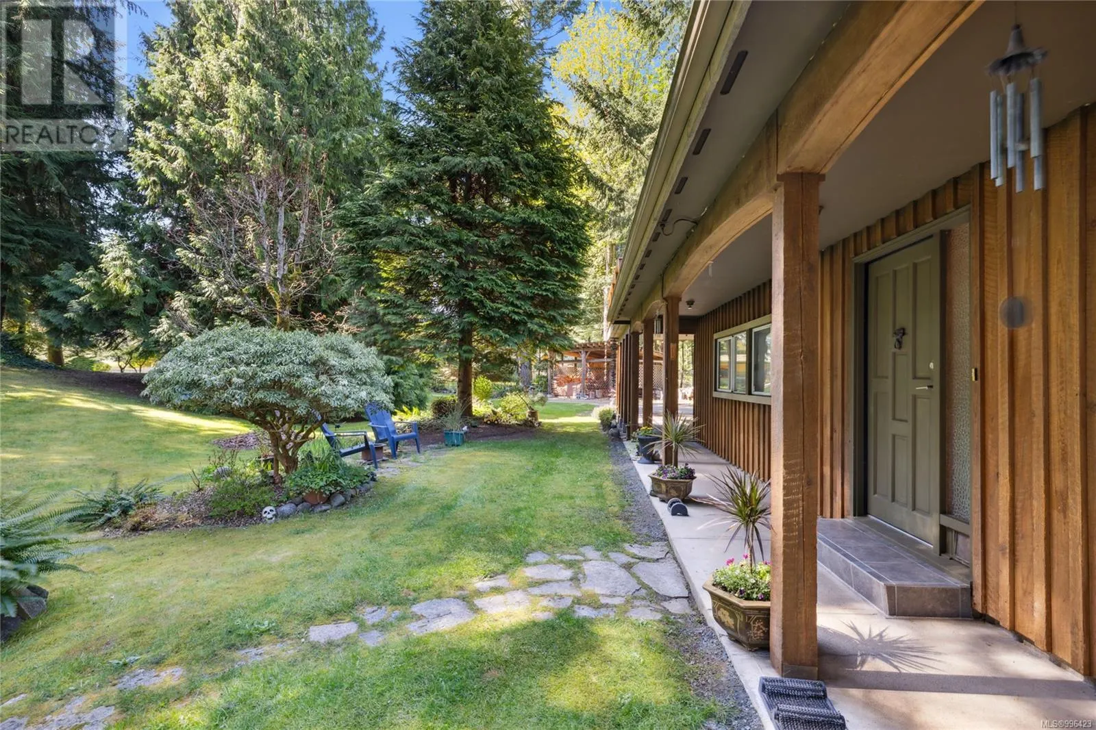 658 Martindale Rd