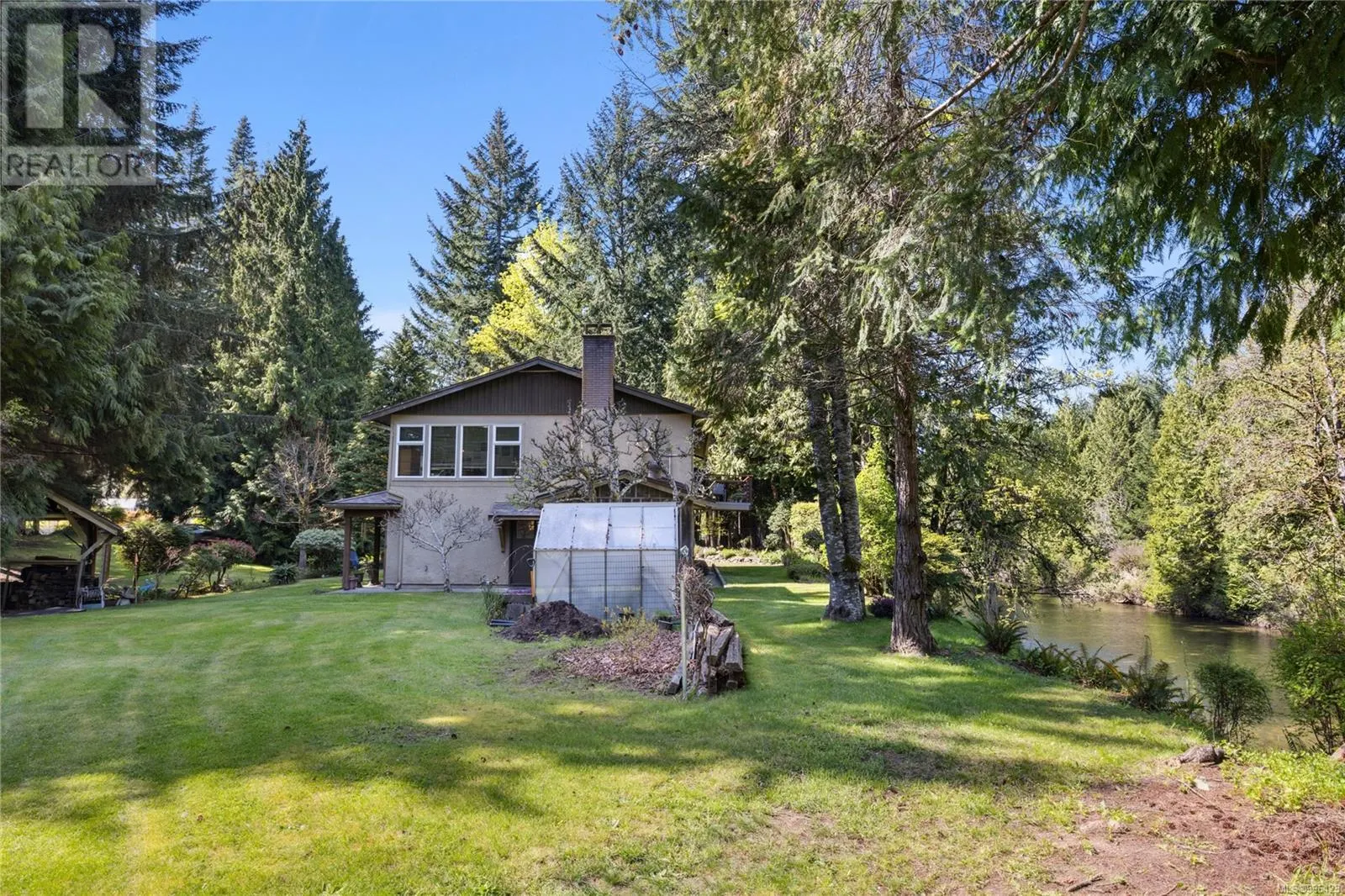 658 Martindale Rd