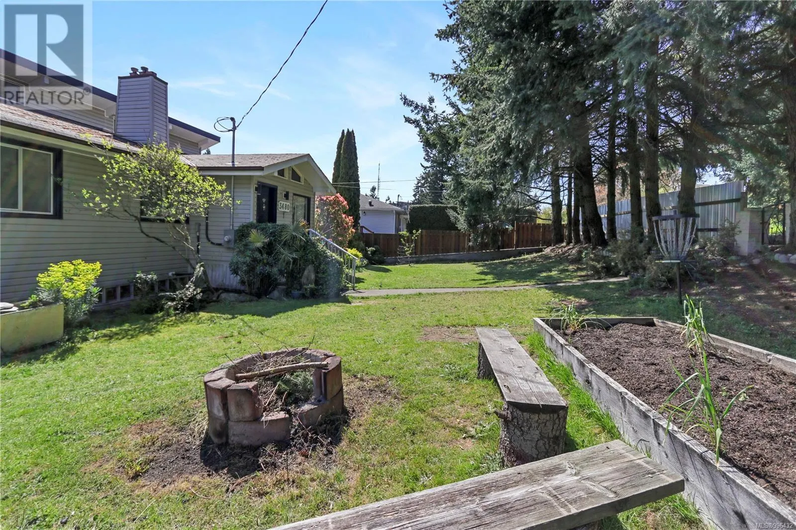 3480 Hammond Bay Rd