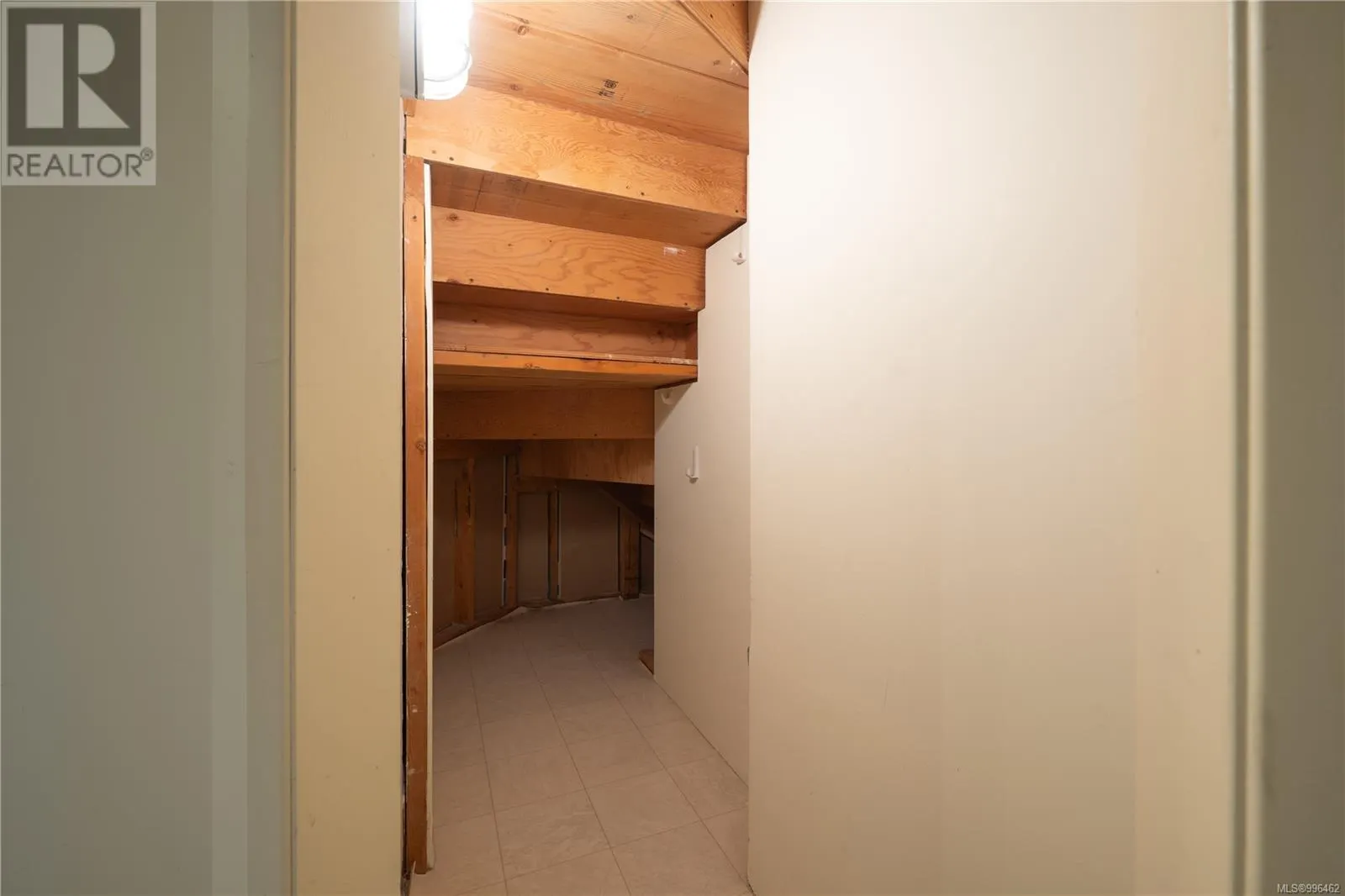 3222 Partridge Pl