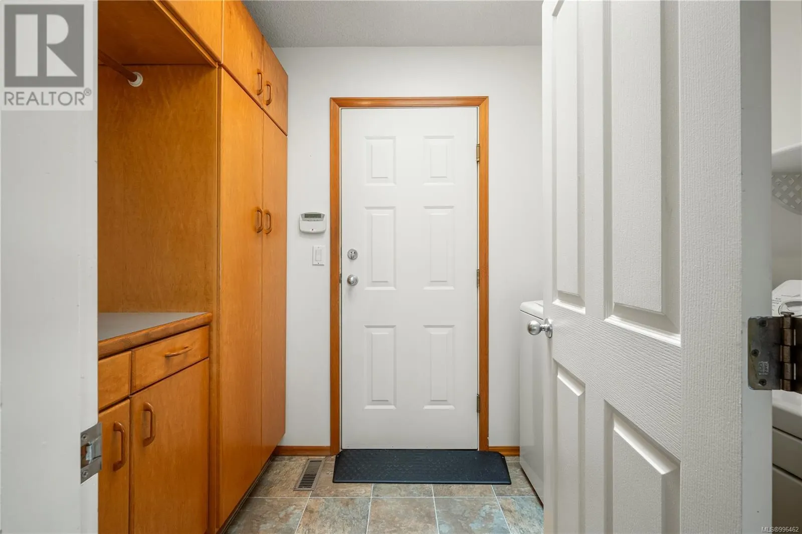 3222 Partridge Pl
