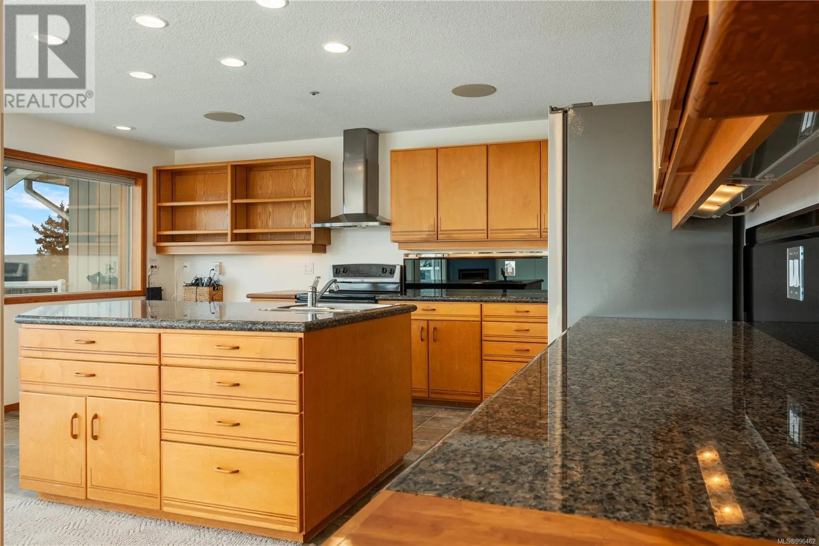 3222 Partridge Pl