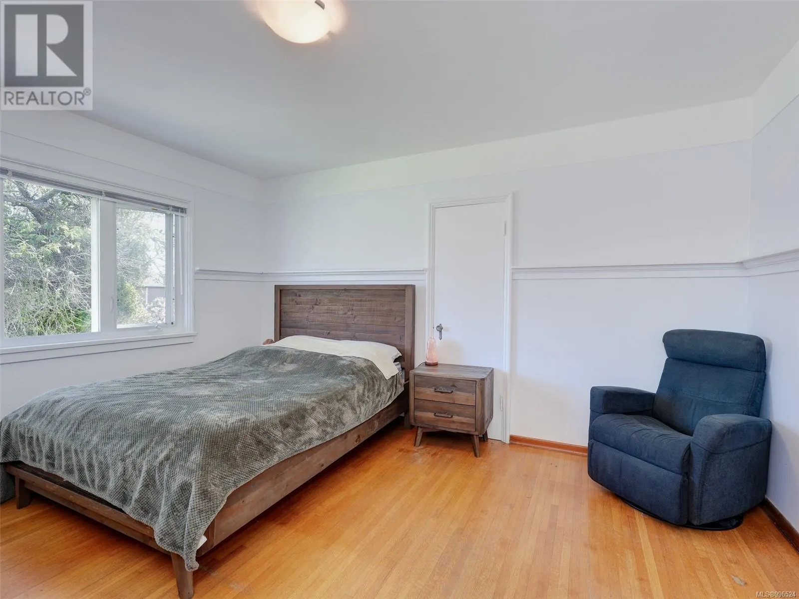 2536 Thompson Ave