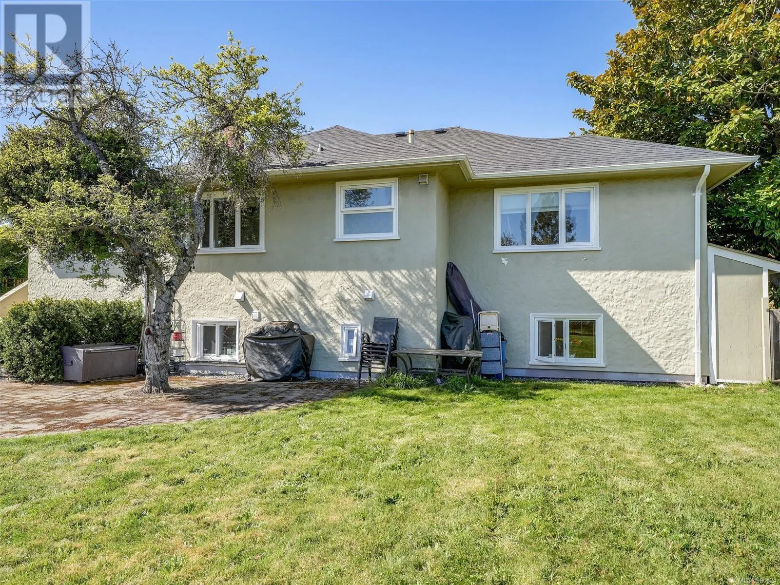 2536 Thompson Ave
