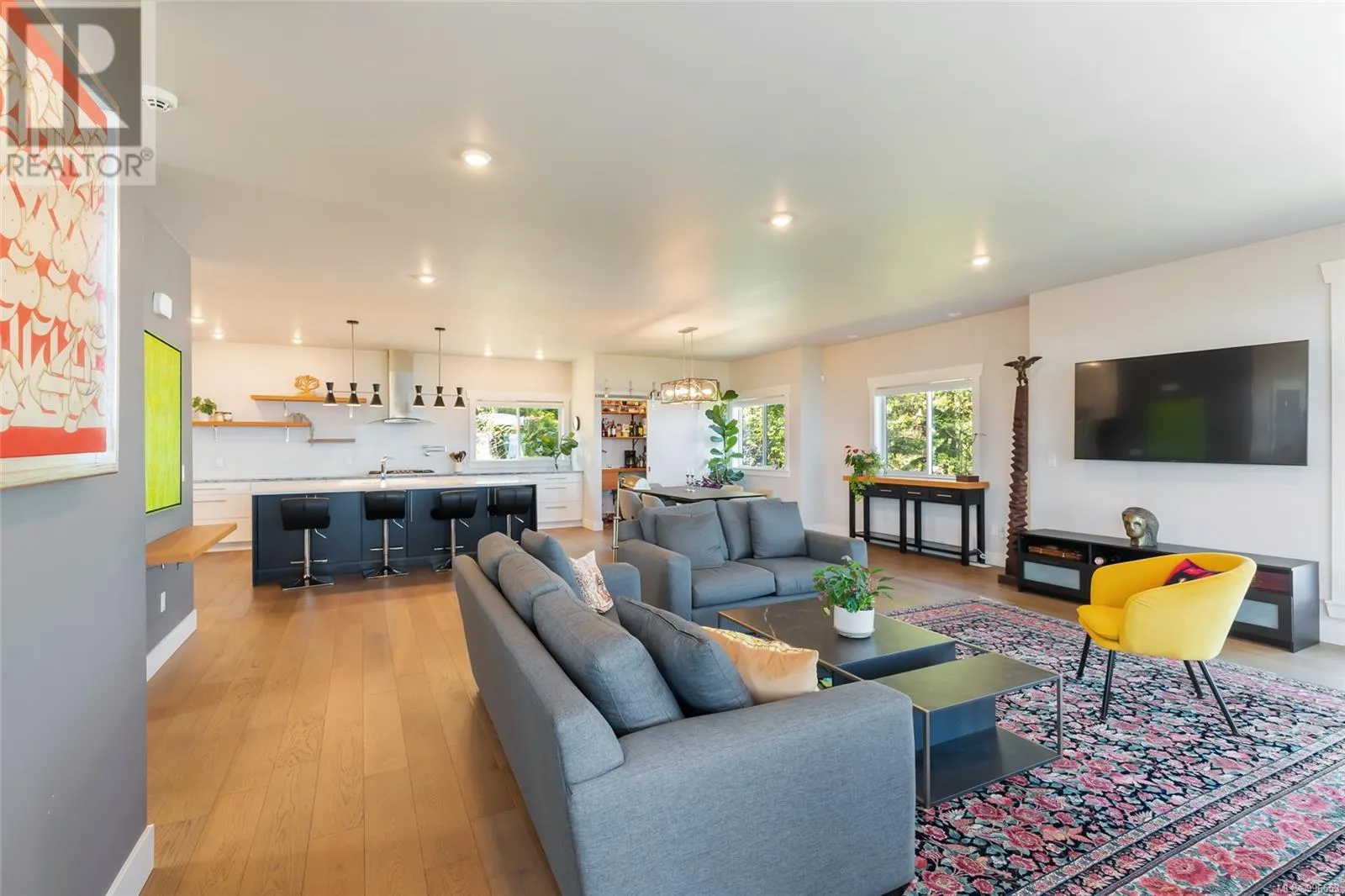 5109 Laguna Way