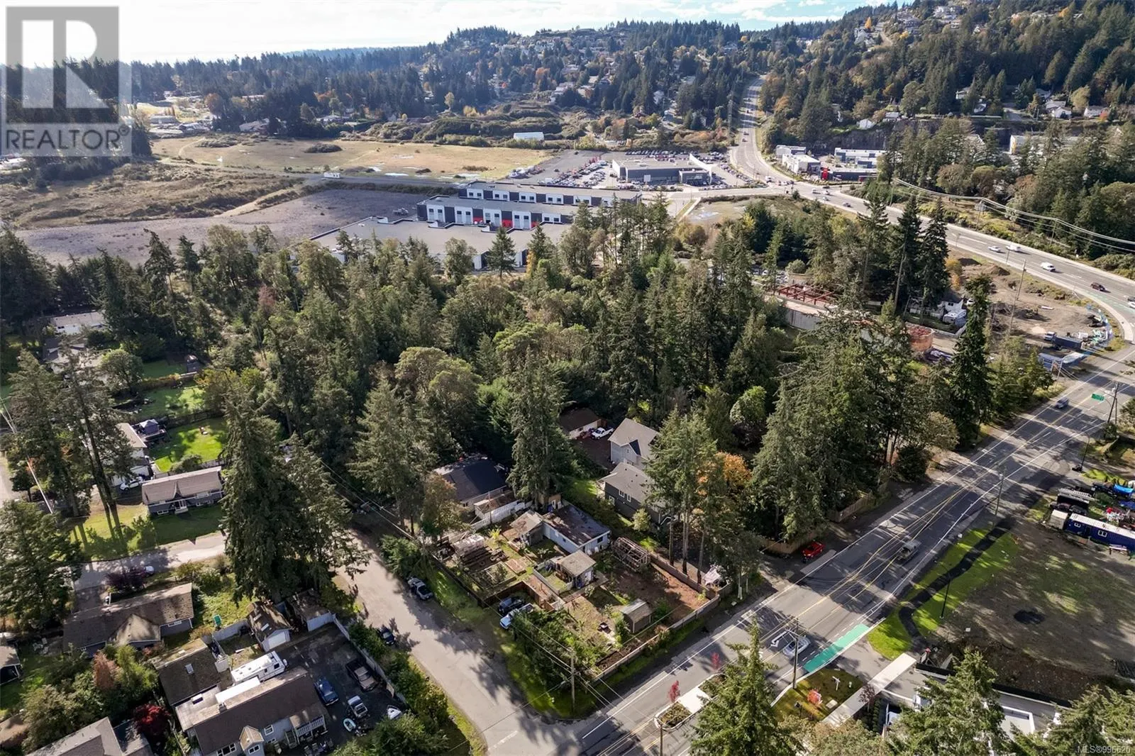 2329/2333 Sooke Rd