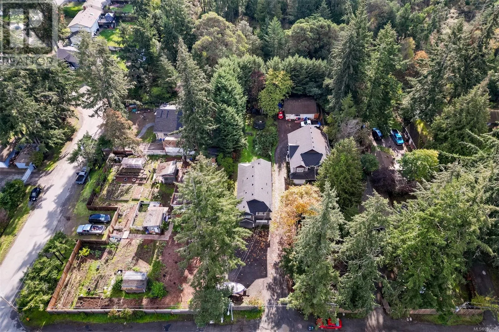 2329/2333 Sooke Rd