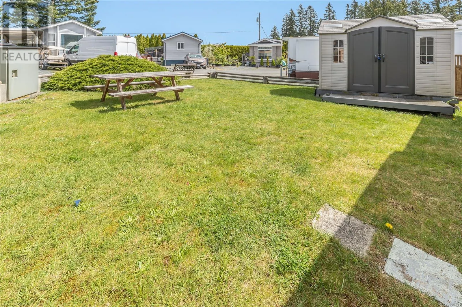 2131 Henderson Lake Way