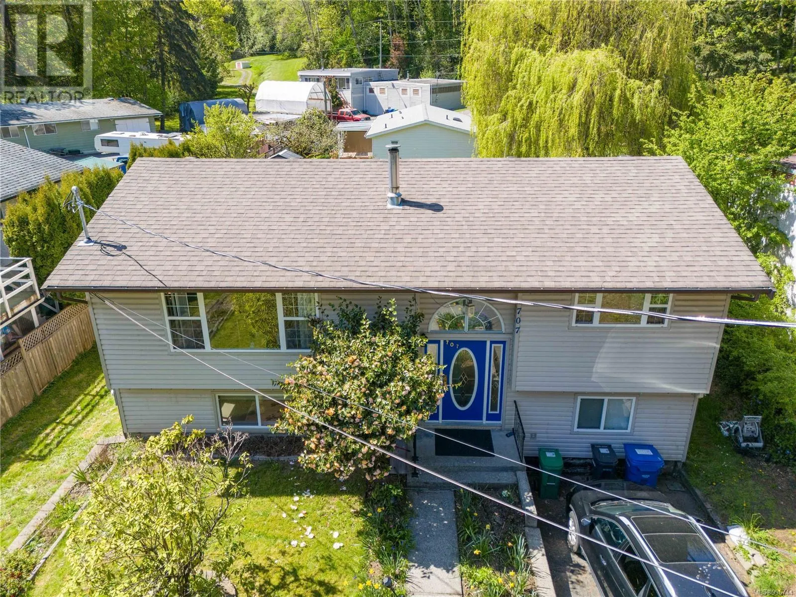 707 Howard Ave