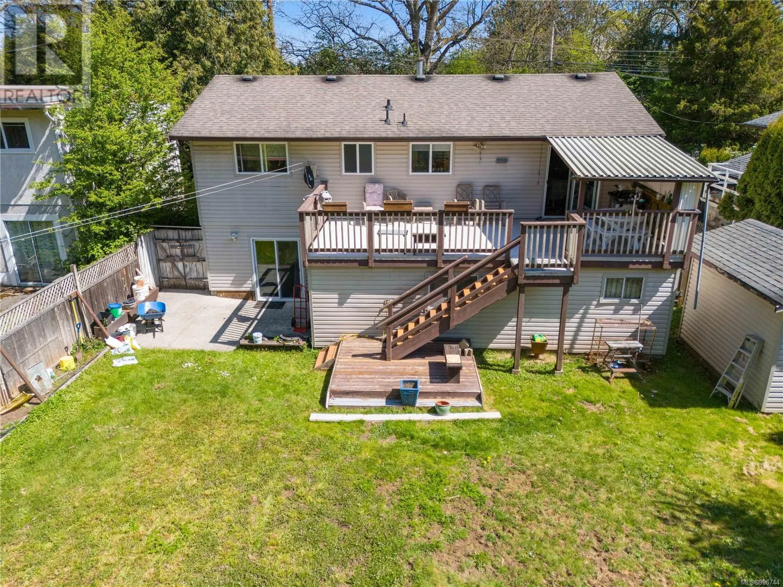 707 Howard Ave