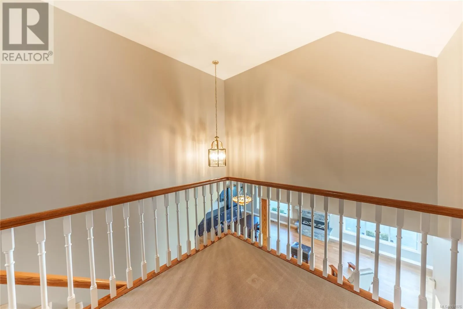 2321 Boulding Rd
