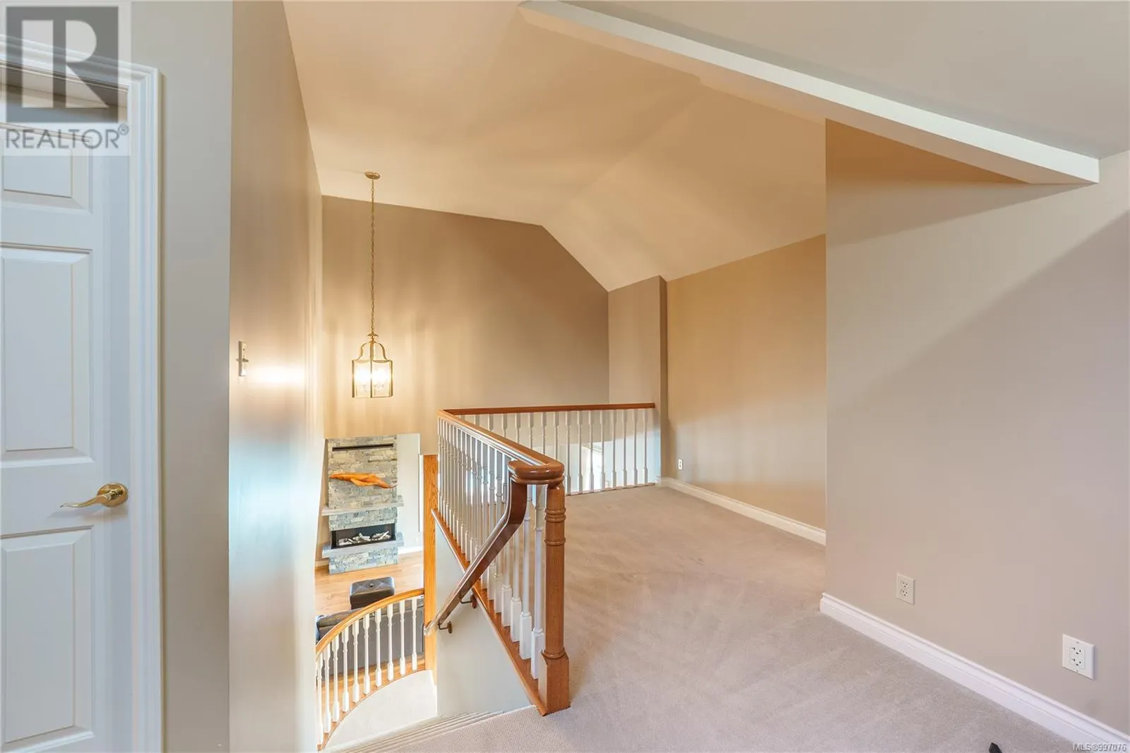 2321 Boulding Rd