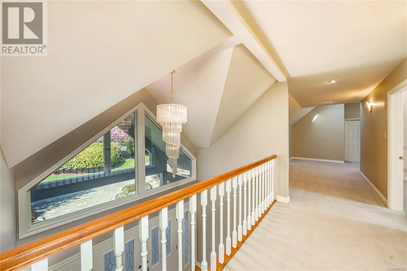 2321 Boulding Rd