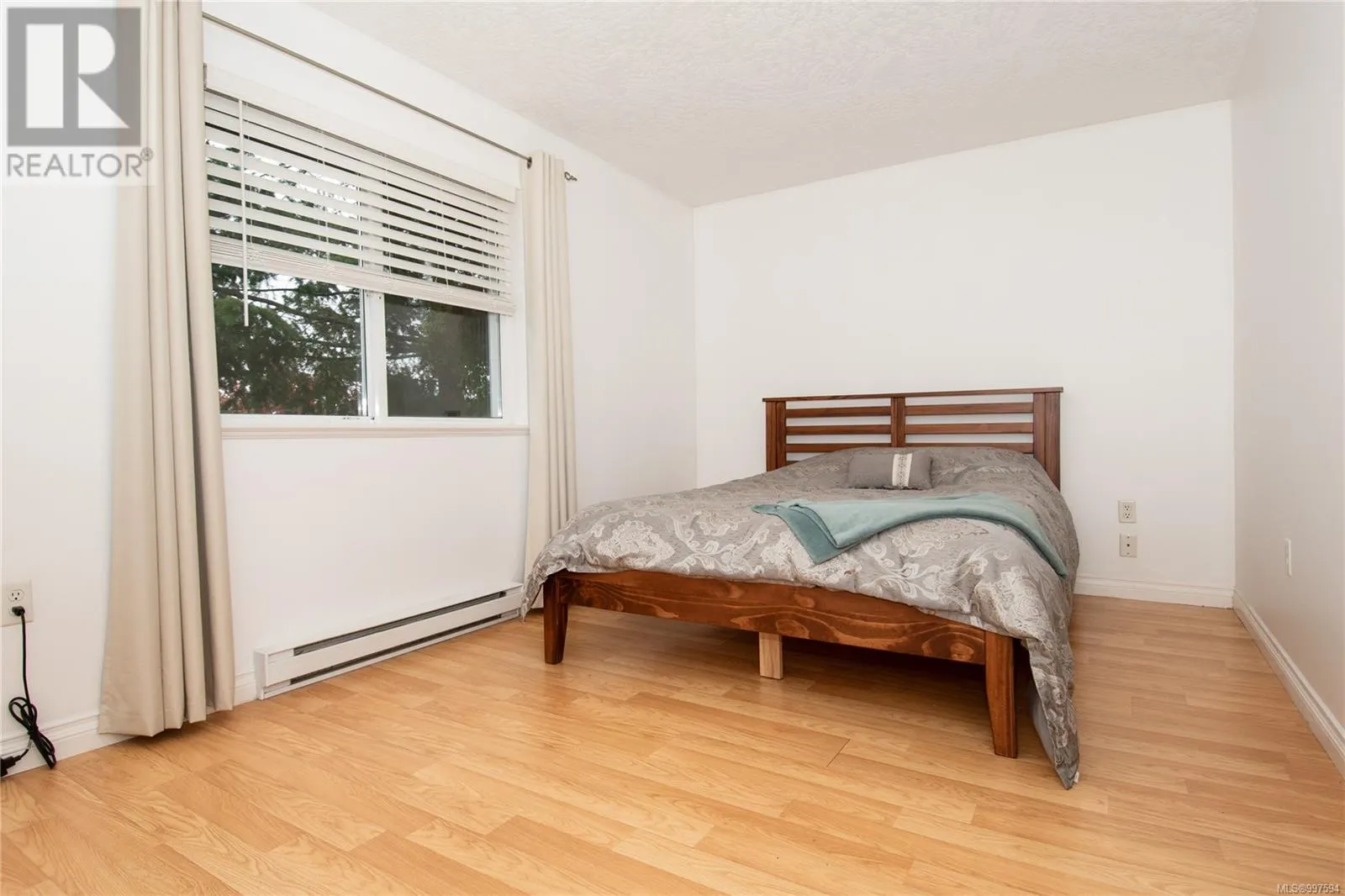 1684 Lailah's Loop
