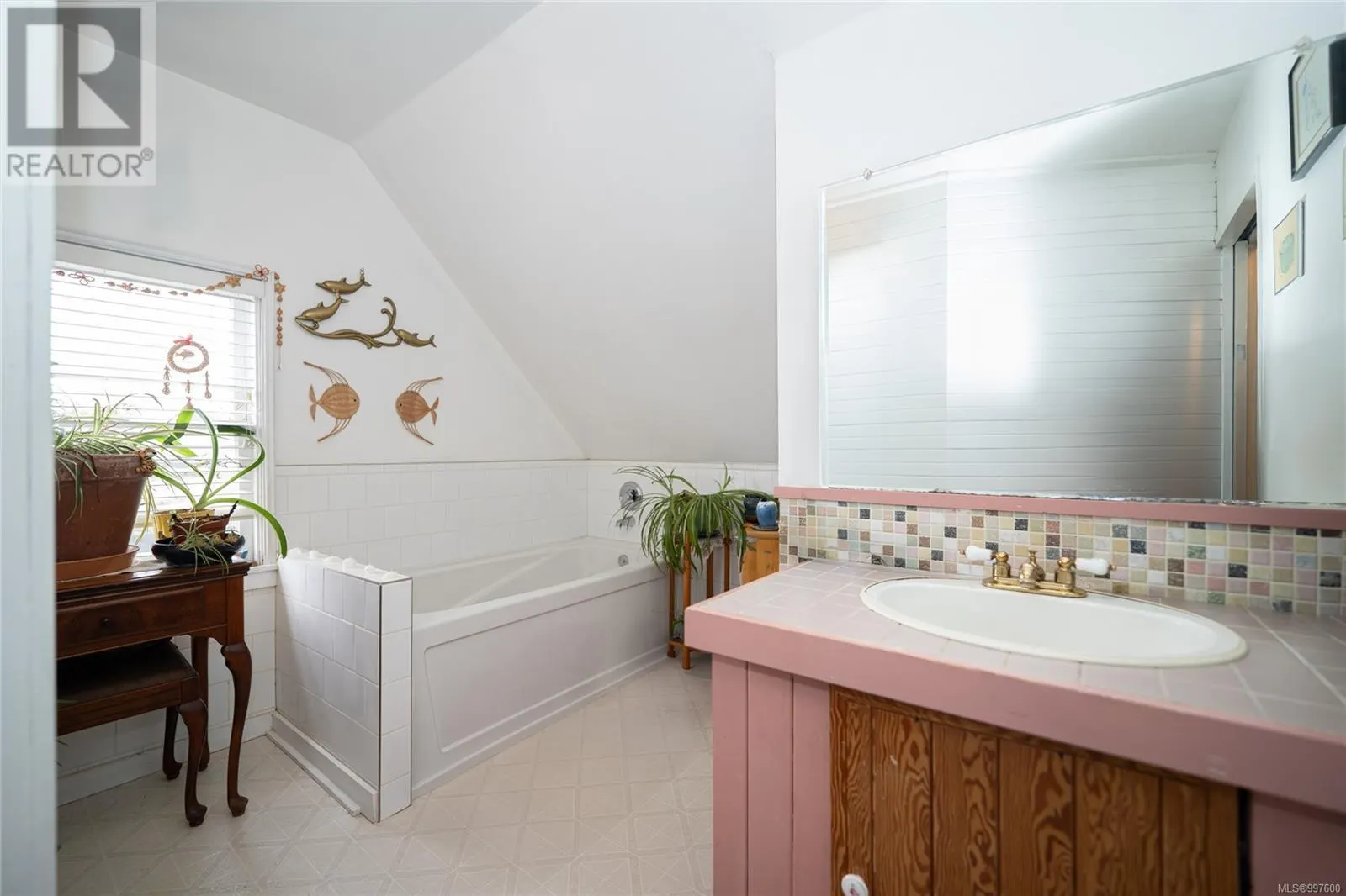 9690 Chemainus Rd