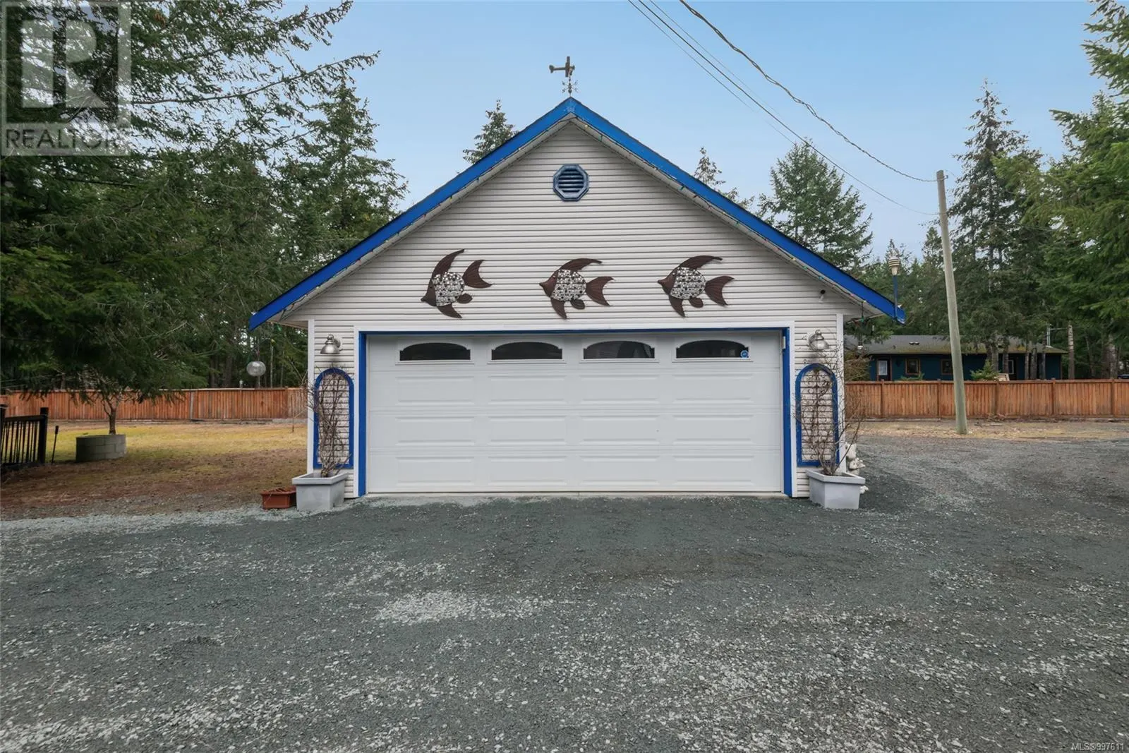 1335 Meadowood Way