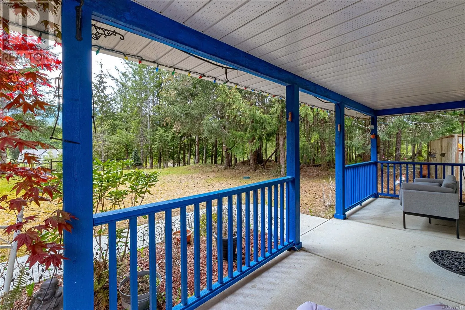 1335 Meadowood Way