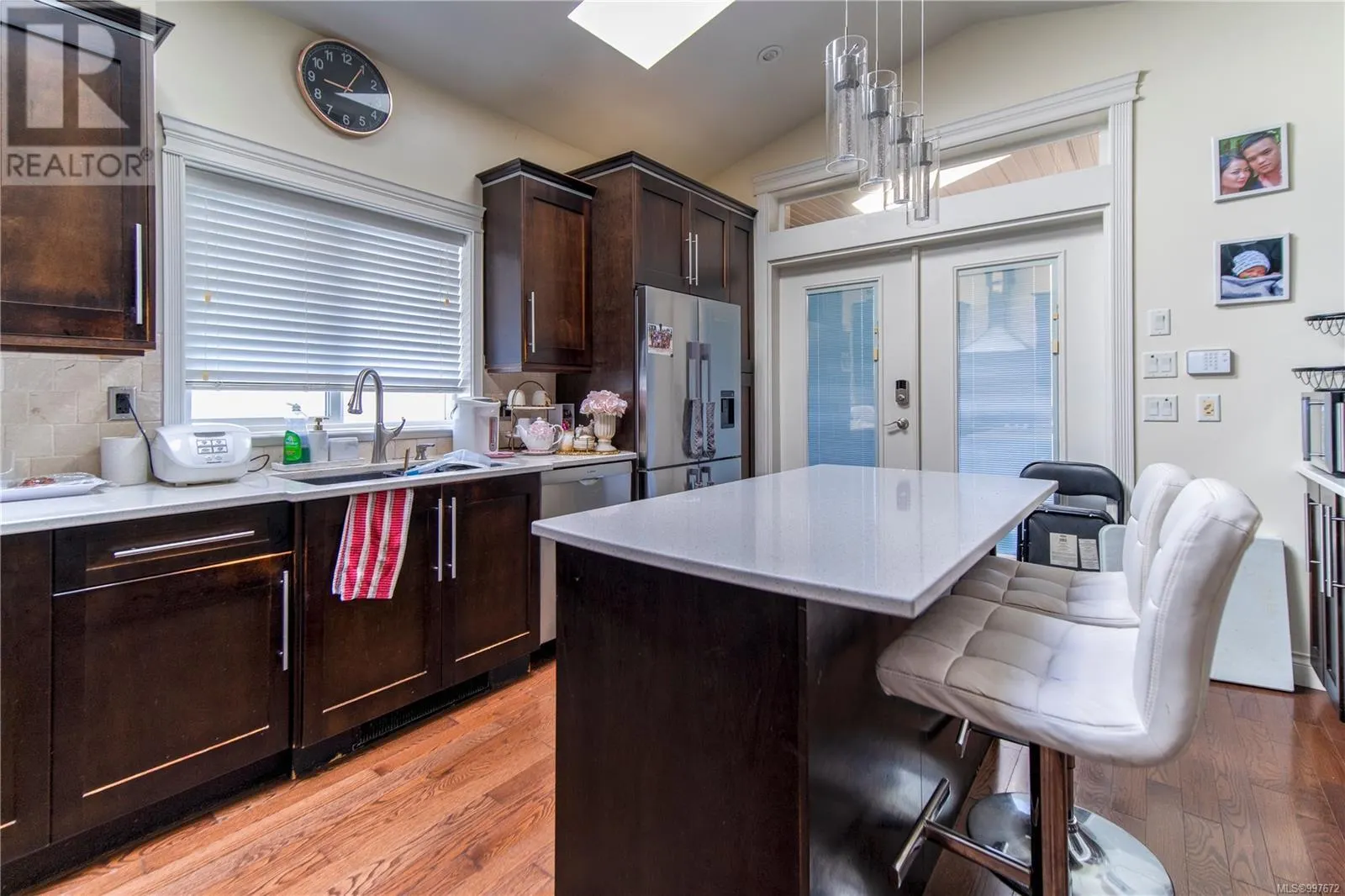 3433 Mary Anne Cres
