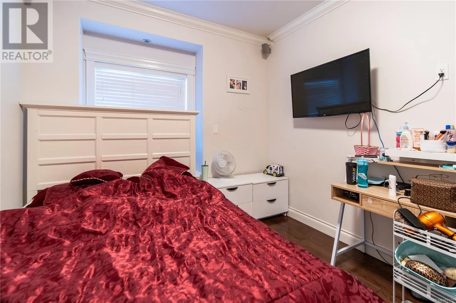 3433 Mary Anne Cres