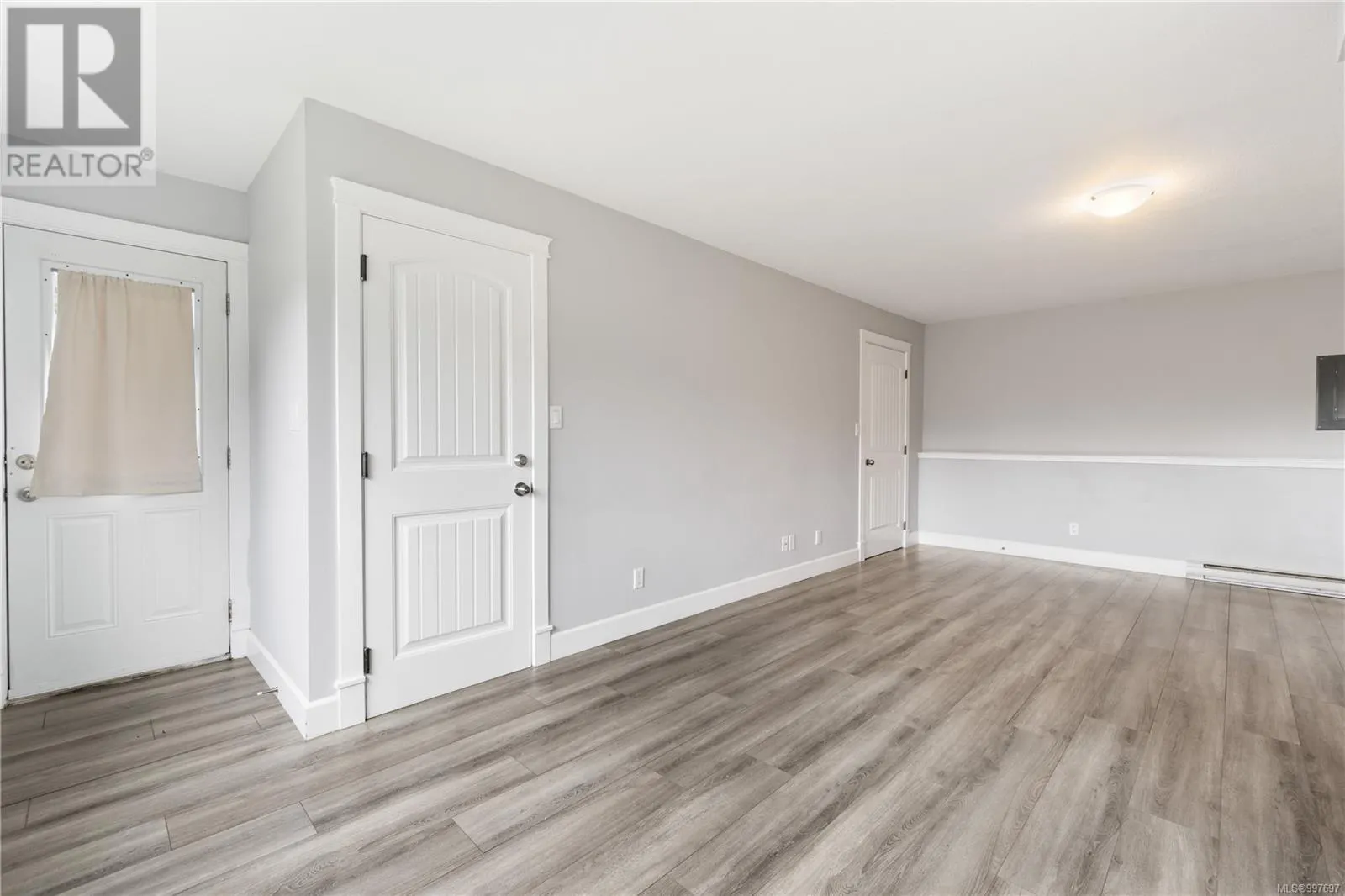 4232 Gulfview Dr