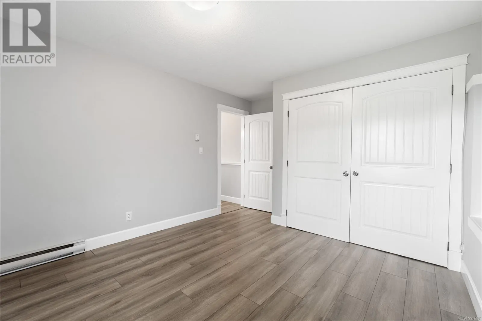 4232 Gulfview Dr