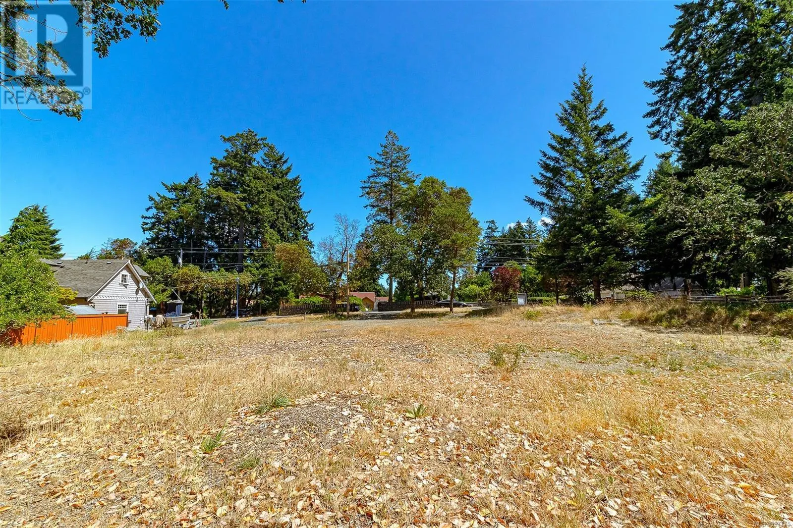 3158 Glen Lake Rd