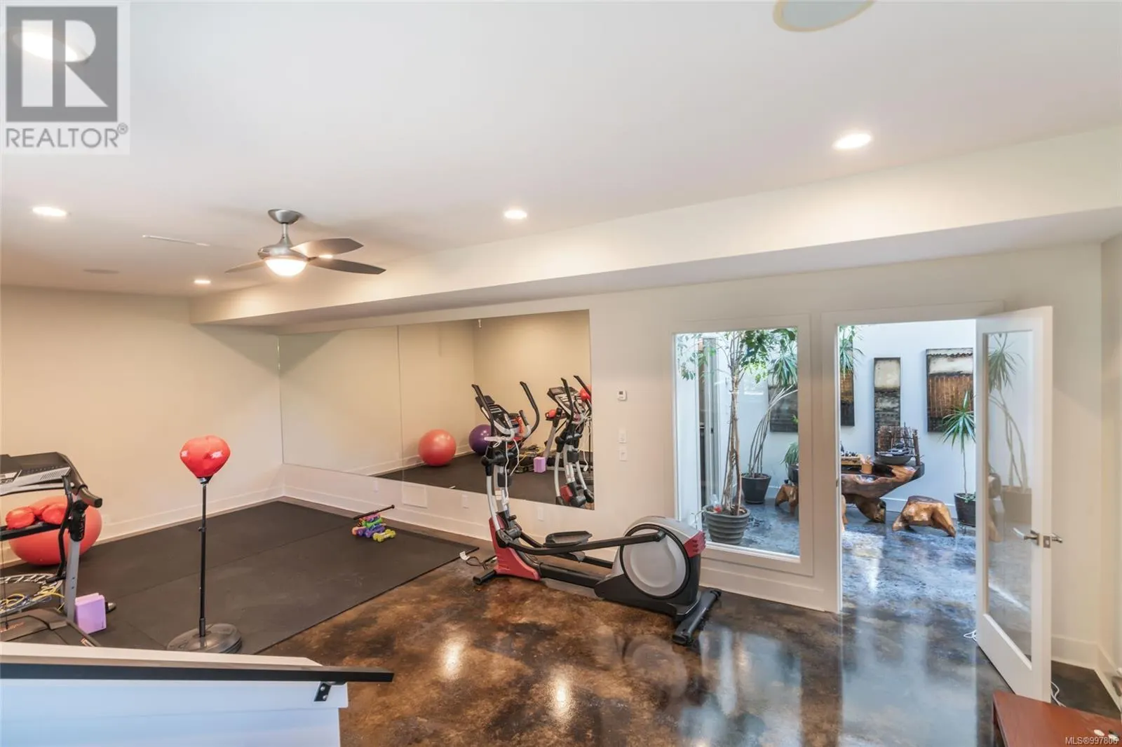 6457 Ptarmigan Way