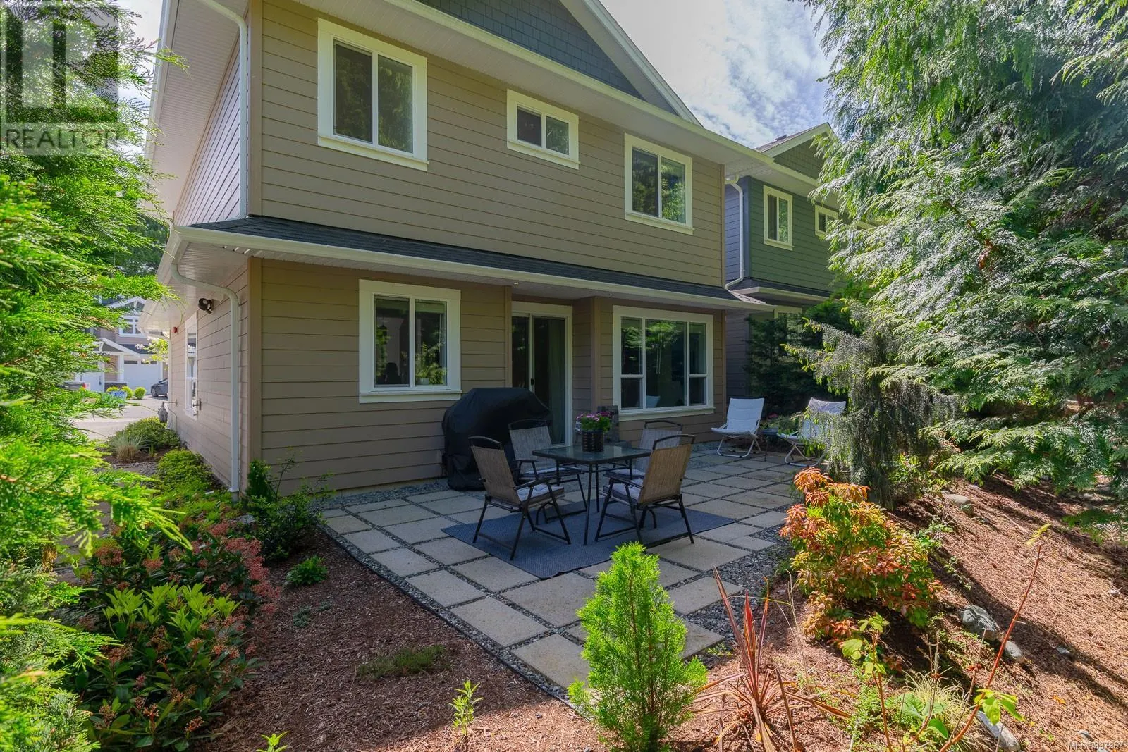 112 5160 Hammond Bay Rd