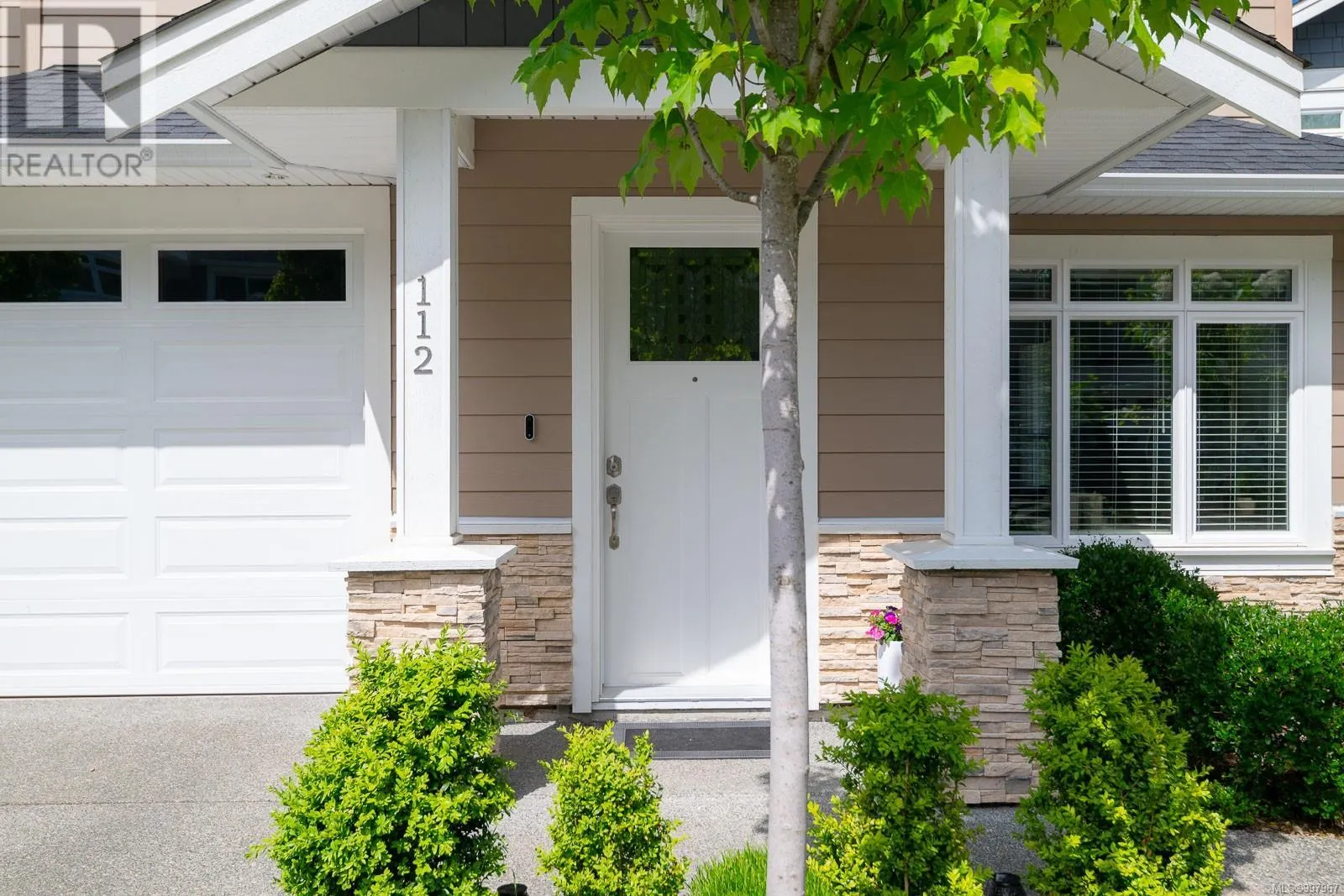 112 5160 Hammond Bay Rd