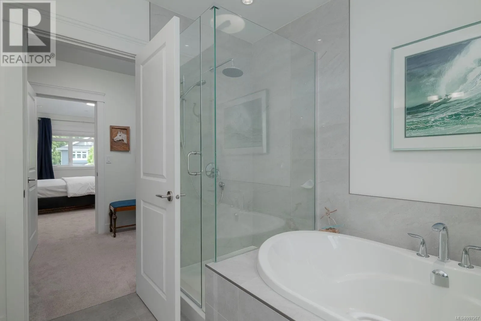 112 5160 Hammond Bay Rd