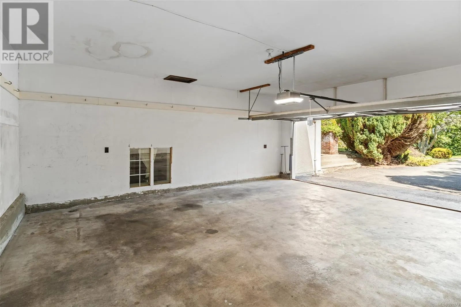 3250 Ripon Rd