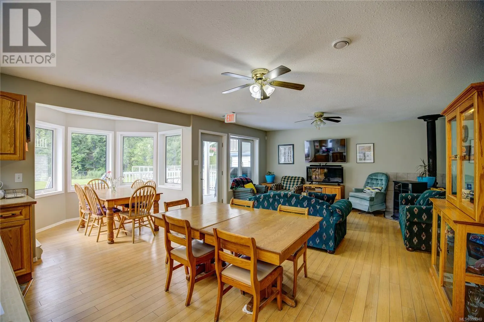 2115 Henderson Lake Way