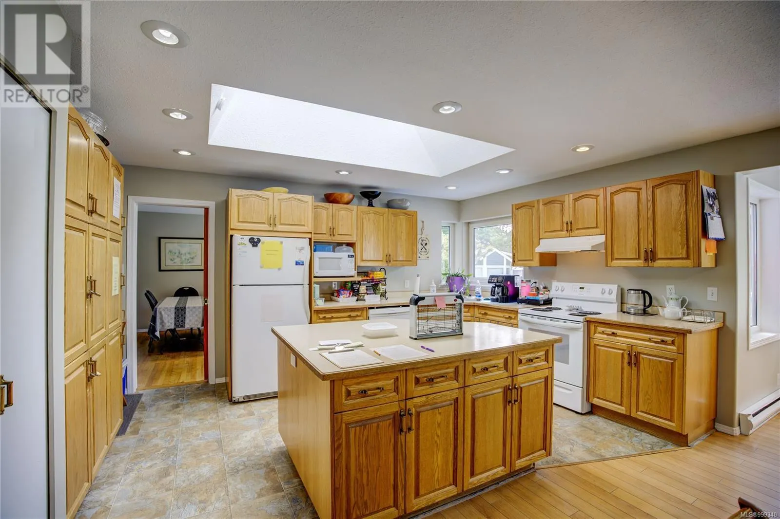 2115 Henderson Lake Way