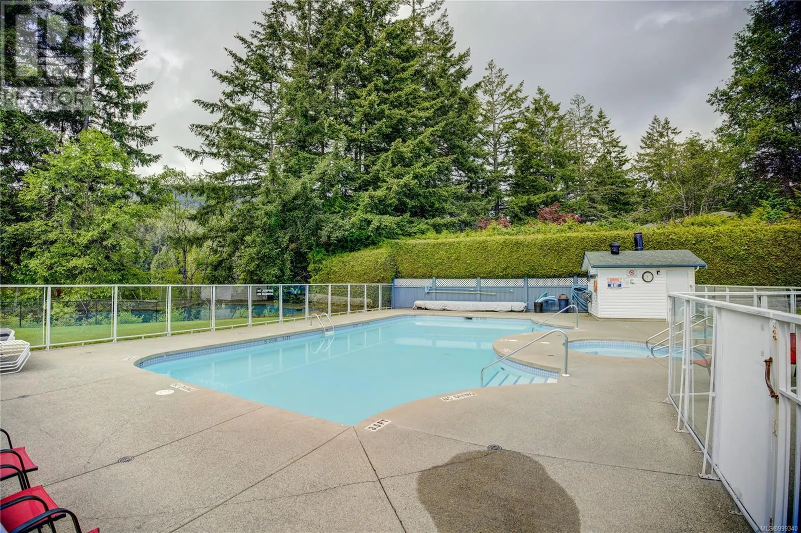 2115 Henderson Lake Way