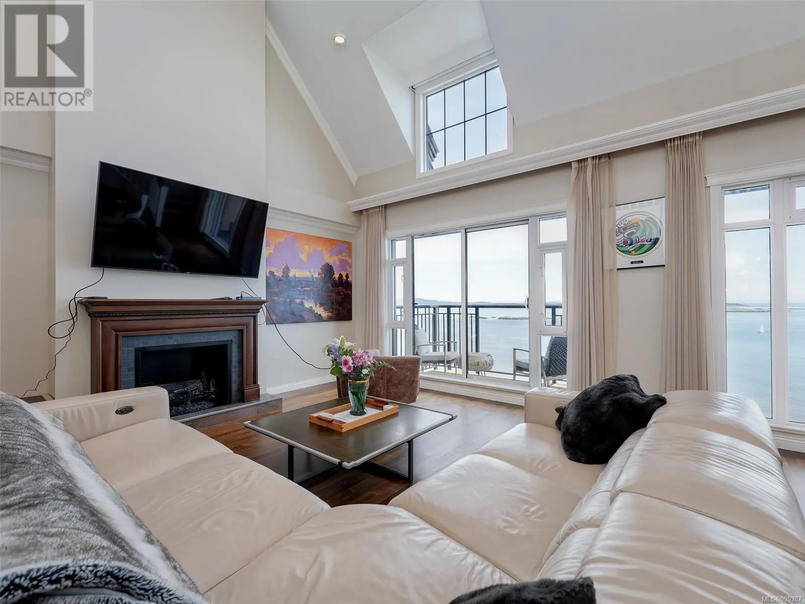 505 1175 Beach Dr