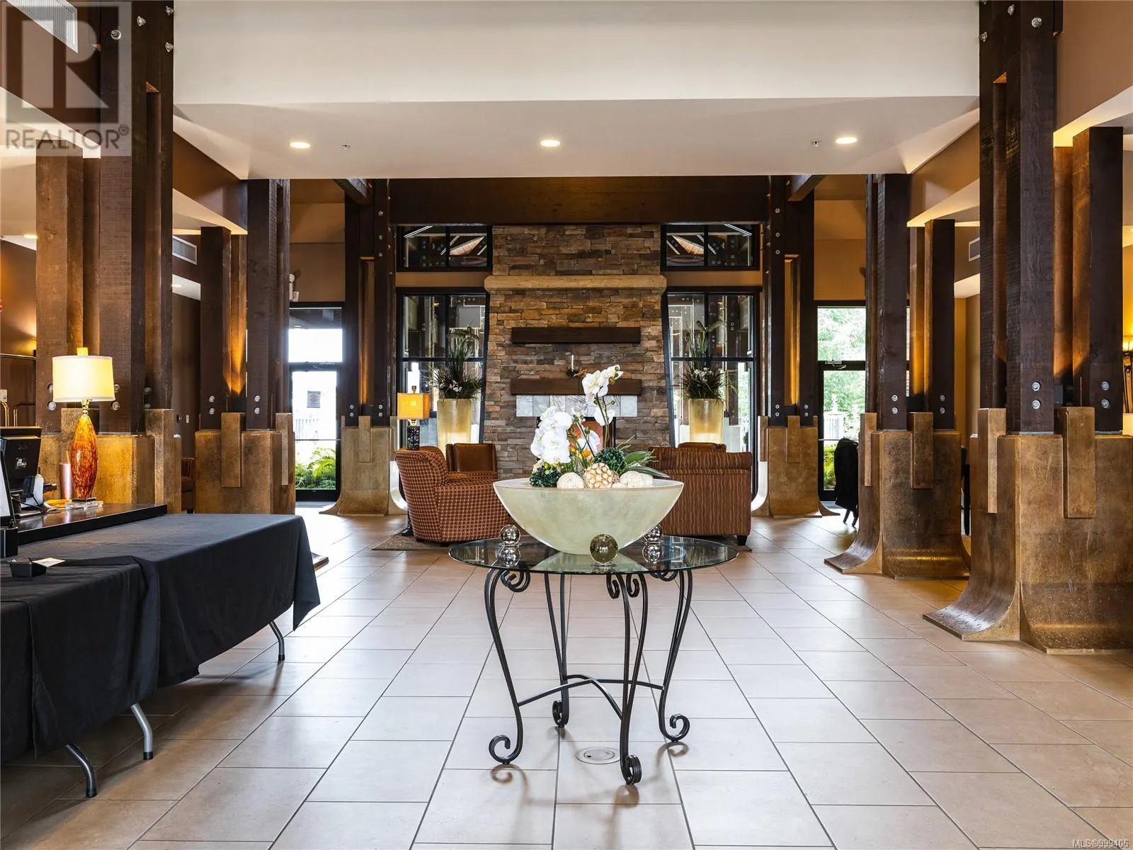 223 1175 Resort Dr