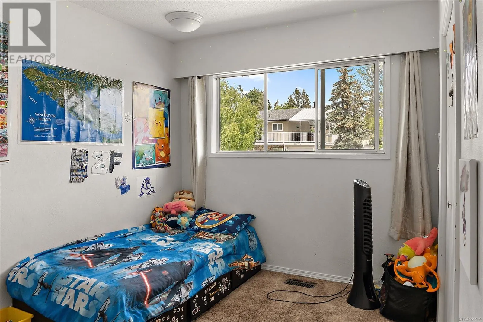 1881 Seaboard Cres